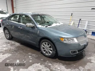 2012 Lincoln MKZ with VIN 3LNHL2JC1CR808629, listed as a IAAI auction lot 41556956 with 176,086 mi miles. Bid and sale history available at carsss.com. Image 1.