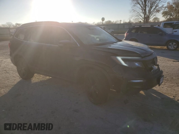 2021 Honda Pilot Special Edition with VIN 5FNYF6H25MB097665, listed as a Copart auction lot 82339324 with 64,509 mi miles and Salvage Title. Bid and sale history available at DreamBid. Image 4.