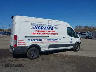 2019 Ford Transit with VIN 1FTYR2CM3KKB23320, listed as a IAAI auction lot 41824025 with 29,221 mi miles. Bid and sale history available at carsss.com. Image 17.