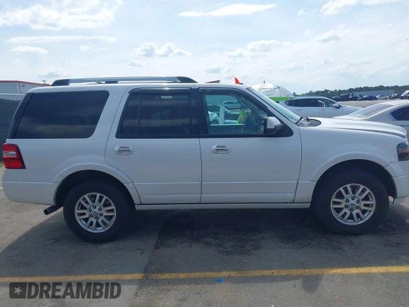 2013 Ford Expedition Limited z VIN 1FMJU1K50DEF62797, wystawiony jako IAAI lot #42166421 z przebiegiem 105 646 mil mil oraz . Historia ofert i sprzedaży dostępna na DreamBid. Obrazek 13.