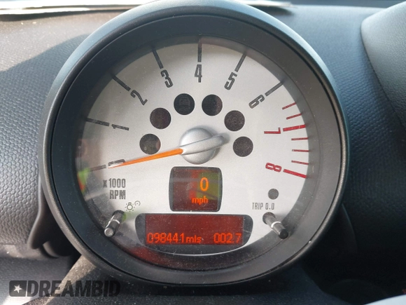 2013 MINI Countryman S ALL4 with VIN WMWZC5C58DWP33707, listed as a IAAI auction lot 41835234 with 98,441 mi miles and . Bid and sale history available at DreamBid. Image 7.