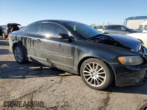 2007 Volvo C70 with VIN YV1MC68207J015632, listed as a Copart auction lot 88679475 with 205,517 mi miles and Salvage Title. Bid and sale history available at carsss.com. Image 4.