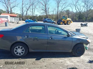 2010 Toyota Corolla z VIN 1NXBU4EE9AZ382057, wystawiony jako IAAI lot #41600793 z przebiegiem 132 540 mil mil oraz . Historia ofert i sprzedaży dostępna na DreamBid. Obrazek 13.