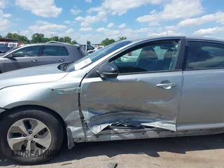 2015 Kia Optima with VIN KNAGM4AD4F5087518, listed as a IAAI auction lot 42243723 with 188,587 mi miles and . Bid and sale history available at DreamBid. Image 6.