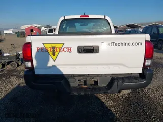 2018 Toyota Tacoma SR with VIN 5TFRX5GN8JX104715, listed as a IAAI auction lot 41435691 with 163,602 mi miles. Bid and sale history available at carsss.com. Image 17.