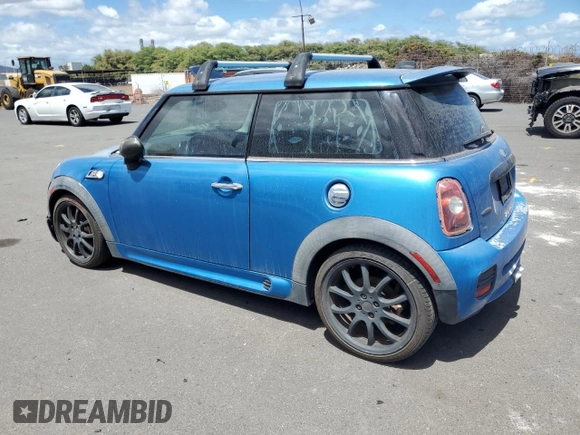2008 MINI Hardtop S z VIN WMWMF73518TT86953, wystawiony jako Copart lot #67640615 z przebiegiem 107 513 mil mil oraz Czysty tytuł • Clean title. Historia ofert i sprzedaży dostępna na DreamBid. Obrazek 2.