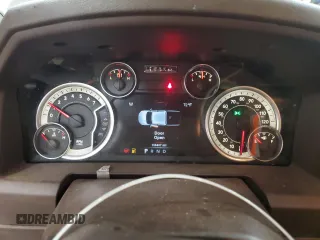 2014 Ram 1500 Big Horn z VIN 1C6RR7LTXES415650, wystawiony jako Copart lot #55999255 z przebiegiem 156 467 mil mil oraz Szkoda całkowita • Salvage title. Historia ofert i sprzedaży dostępna na DreamBid. Obrazek 9.