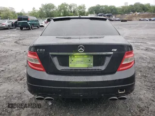 2009 Mercedes-Benz C 63 AMG with VIN WDDGF77X89F299732, listed as a Copart auction lot 57560915 with 116,839 mi miles and Salvage title. Bid and sale history available at DreamBid. Image 6.