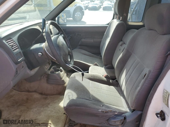 2000 Nissan Frontier 2WD XE with VIN 1N6DD26S7YC400221, listed as a Copart auction lot 45426085 with 362,187 mi miles and Clean Title. Bid and sale history available at carsss.com. Image 7.