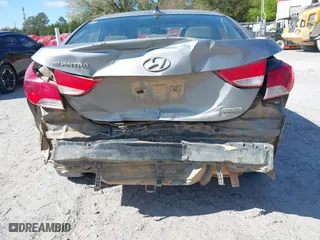 2012 Hyundai Elantra GLS with VIN KMHDH4AE3CU255391, listed as a IAAI auction lot 41833631 with 190,610 mi miles. Bid and sale history available at carsss.com. Image 6.