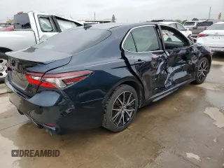 2021 Toyota Camry SE Nightshade with VIN 4T1T11AK5MU527073, listed as a Copart auction lot 55192524 with 75,581 mi miles and Salvage Title. Bid and sale history available at carsss.com. Image 3.