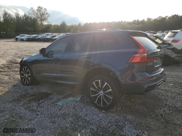 2024 Volvo XC60 Plus Dark Theme with VIN YV4L12RL5R1744782, listed as a Copart auction lot 82366034 with 22,864 mi miles and Salvage Title. Bid and sale history available at carsss.com. Image 2.