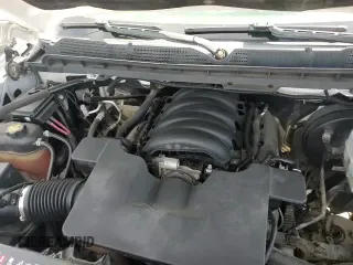 2018 Chevrolet Silverado 1500 LS z VIN 1GCVKNEC5JZ367540, wystawiony jako Copart lot #54215325 z przebiegiem 126 931 mil mil oraz Szkoda całkowita • Salvage title. Historia ofert i sprzedaży dostępna na DreamBid. Obrazek 15.