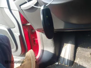 2007 Nissan Sentra SE-R z VIN 3N1BB61E47L705402, wystawiony jako IAAI lot #42459200 z przebiegiem 93 573 mil mil oraz . Historia ofert i sprzedaży dostępna na DreamBid. Obrazek 11.