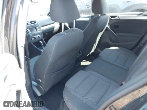2012 Volkswagen Golf TDI с VIN WVWDM7AJ2CW284562, выставлен на аукционе IAAI как лот 41795412 с пробегом 127 657 миль миль и . История ставок и продаж доступна на DreamBid. Изображение 8.