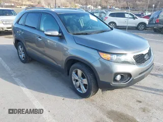 2012 Kia Sorento EX with VIN 5XYKUCA63CG300289, listed as a IAAI auction lot 41751407 with 141,310 mi miles. Bid and sale history available at carsss.com. Image 1.