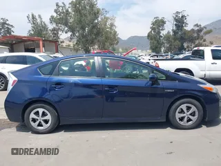 2015 Toyota Prius Four with VIN JTDKN3DU0F0460986, listed as a IAAI auction lot 42153819 with 148,479 mi miles. Bid and sale history available at carsss.com. Image 13.