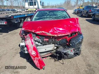 2025 Toyota Camry LE z VIN 4T1DBADK8SU004060, wystawiony jako IAAI lot #41891342 z przebiegiem 3 354 mil mil oraz . Historia ofert i sprzedaży dostępna na DreamBid. Obrazek 11.