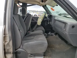 2006 Chevrolet Silverado 1500 LT1 with VIN 2GCEK13T061146715, listed as a Copart auction lot 47298265 with 354,951 mi miles and Non Repairable. Bid and sale history available at carsss.com. Image 7.