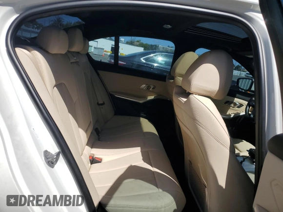 2020 BMW 3 Series 330i с VIN 3MW5R1J06L8B28296, выставлен на аукционе Copart как лот 55725155 с пробегом 64 100 миль миль и Списание • Salvage title. История ставок и продаж доступна на DreamBid. Изображение 10.