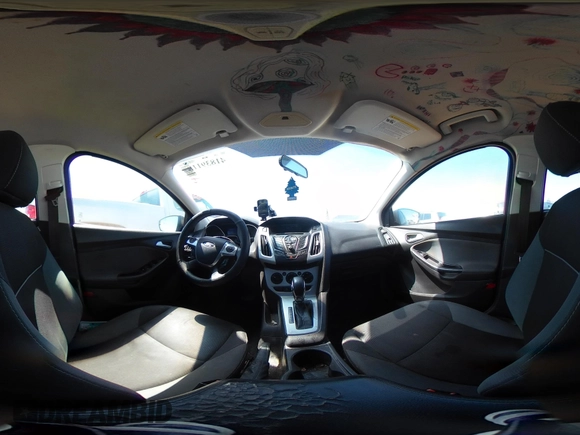 2013 Ford Focus SE with VIN 1FADP3F2XDL152112, listed as a IAAI auction lot 41839118 with 157,609 mi miles. Bid and sale history available at carsss.com. Image 18.