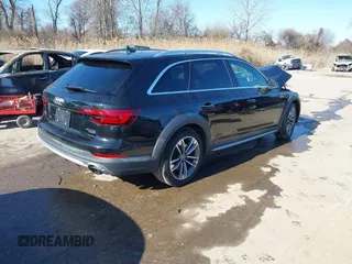 2019 Audi A4 allroad Premium Plus with VIN WA18NAF42KA009729, listed as a IAAI auction lot 41698959 with 60,893 mi miles. Bid and sale history available at carsss.com. Image 4.
