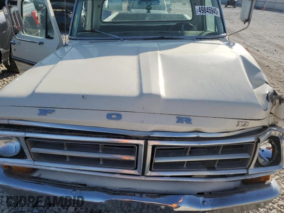 1971 Ford F-250 z VIN F25YRL61251, wystawiony jako Copart lot #49845945 z przebiegiem 28 252 mil mil oraz Szkoda całkowita • Salvage title. Historia ofert i sprzedaży dostępna na DreamBid. Obrazek 11.