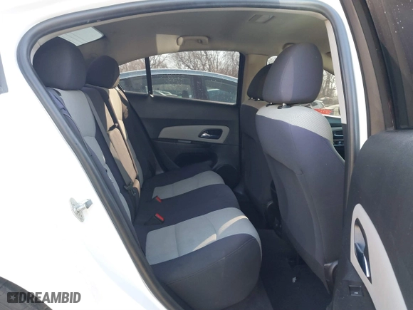 2014 Chevrolet Cruze LS with VIN 1G1PA5SH8E7340032, listed as a IAAI auction lot 41769875 with 134,582 mi miles. Bid and sale history available at carsss.com. Image 8.