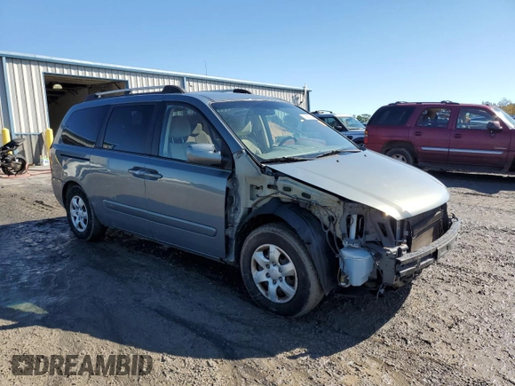 2008 Kia Sedona LX with VIN KNDMB233186216462, listed as a Copart auction lot 72605044 with 194,731 mi miles and Salvage Title. Bid and sale history available at carsss.com. Image 4.