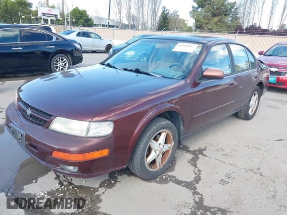 1999 Nissan Maxima GXE с VIN JN1CA21D4XT808080, выставлен на аукционе IAAI как лот 41948367 с пробегом 150 865 миль миль и . История ставок и продаж доступна на DreamBid. Изображение 2.