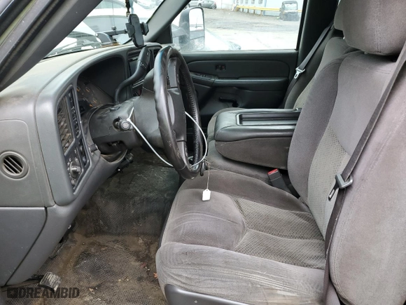 2006 Chevrolet Silverado 3500 SRW Wrk Trk with VIN 1GCHK33D06F193124, listed as a Copart auction lot 82371274 with 187,087 mi miles and Salvage Title. Bid and sale history available at carsss.com. Image 7.