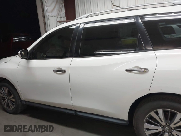 2017 Nissan Pathfinder S with VIN 5N1DR2MN5HC663871, listed as a IAAI auction lot 41746282 with 147,488 mi miles and . Bid and sale history available at DreamBid. Image 14.