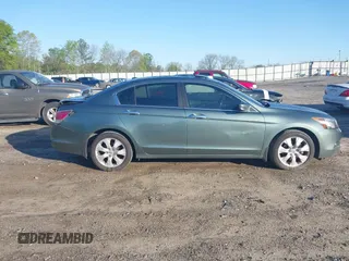 2008 Honda Accord EX-L z VIN 1HGCP36878A076085, wystawiony jako IAAI lot #42005576 z przebiegiem 199 602 mil mil oraz . Historia ofert i sprzedaży dostępna na DreamBid. Obrazek 13.