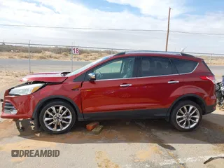 2016 Ford Escape SE with VIN 1FMCU0G92GUA84004, listed as a IAAI auction lot 41752767 with 117,458 mi miles. Bid and sale history available at carsss.com. Image 14.