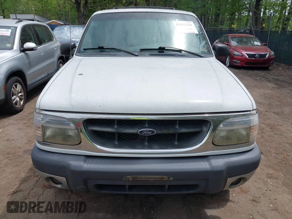1999 Ford Explorer XLT с VIN 1FMZU35P4XZA92038, выставлен на аукционе IAAI как лот 42093151 с пробегом 156 949 миль миль и . История ставок и продаж доступна на DreamBid. Изображение 6.