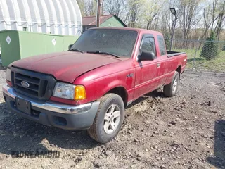 2004 Ford Ranger XL Fleet with VIN 1FTZR15E64TA13167, listed as a IAAI auction lot 42090757 with 172,247 mi miles. Bid and sale history available at carsss.com. Image 2.