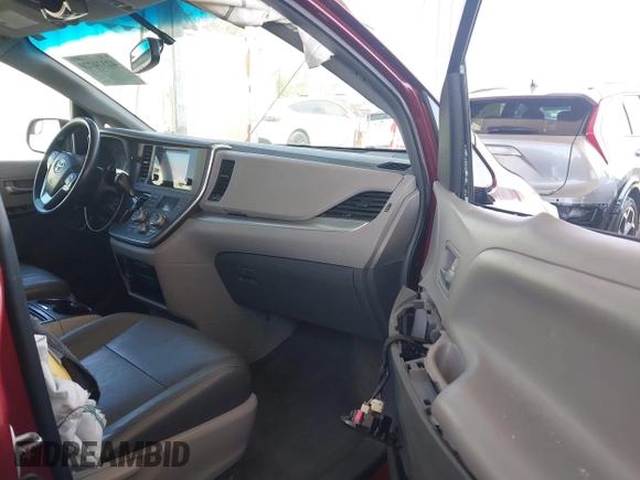 2015 Toyota Sienna LE AAS with VIN 5TDKK3DC7FS563562, listed as a IAAI auction lot 42374720 with 95,040 mi miles and . Bid and sale history available at DreamBid. Image 5.