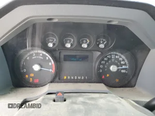 2011 Ford F-250 XL с VIN 1FTBF2A69BEA15494, выставлен на аукционе Copart как лот 55093485 с пробегом 148 417 миль миль и Списание • Salvage title. История ставок и продаж доступна на DreamBid. Изображение 9.