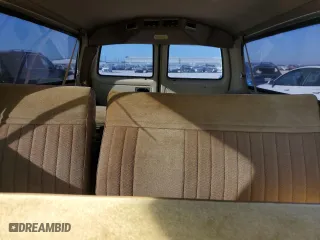 1990 Chevrolet Suburban with VIN 1GNER16K0LF169745, listed as a Copart auction lot 80865164 with 63,954 mi miles and Clean Title. Bid and sale history available at carsss.com. Image 10.