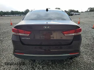 2018 Kia Optima LX z VIN 5XXGT4L37JG257756, wystawiony jako Copart lot #62565775 z przebiegiem 111 583 mil mil oraz Czysty tytuł • Clean title. Historia ofert i sprzedaży dostępna na DreamBid. Obrazek 6.