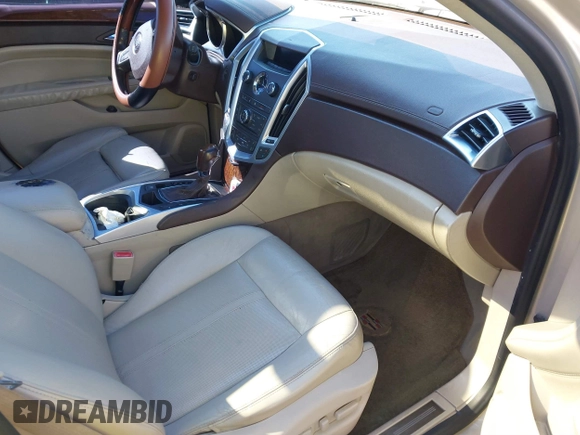 2010 Cadillac SRX Luxury Collection with VIN 3GYFNAEY0AS539075, listed as a IAAI auction lot 41736440 with 230,343 mi miles. Bid and sale history available at carsss.com. Image 5.