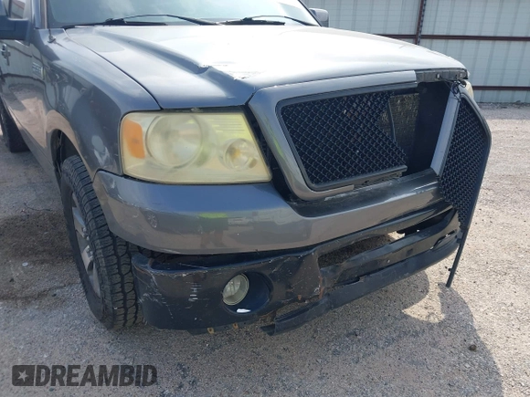 2008 Ford F-150 XL with VIN 1FTRW12W68KD95752, listed as a IAAI auction lot 41872451 with 188,078 mi miles. Bid and sale history available at carsss.com. Image 6.