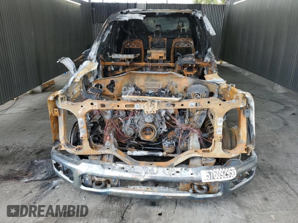 2024 Ford F-250 XL z VIN 1FT7W2BA1REC89162, wystawiony jako Copart lot #57609295 z przebiegiem Nie podano mil oraz Nie do naprawy • Non repairable. Historia ofert i sprzedaży dostępna na DreamBid. Obrazek 5.