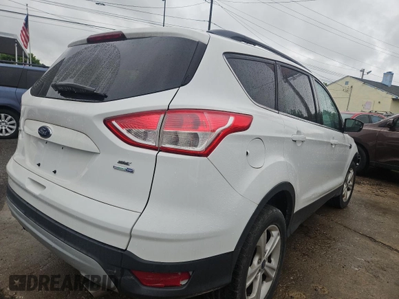 2013 Ford Escape SE with VIN 1FMCU9GX5DUD66443, listed as a Copart auction lot 58866685 with 98,082 mi miles and Clean title. Bid and sale history available at DreamBid. Image 4.