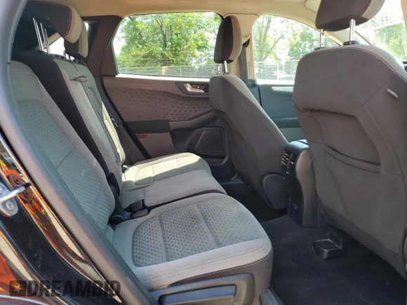 2020 Ford Escape SE z VIN 1FMCU9G66LUB86586, wystawiony jako Copart lot #65367025 z przebiegiem 109 954 mil mil oraz Czysty tytuł • Clean title. Historia ofert i sprzedaży dostępna na DreamBid. Obrazek 11.