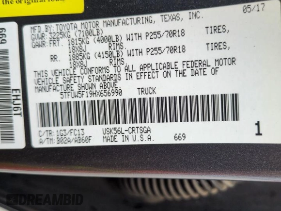 2017 Toyota Tundra SR z VIN 5TFUW5F19HX656990, wystawiony jako Copart lot #51087865 z przebiegiem 123 481 mil mil oraz Szkoda całkowita • Salvage title. Historia ofert i sprzedaży dostępna na DreamBid. Obrazek 12.