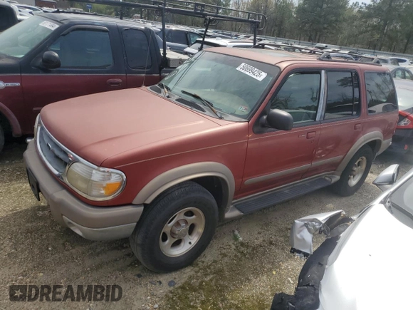 1999 Ford Explorer XLT with VIN 1FMZU32E7XZA41913, listed as a Copart auction lot 50699425 with 210,163 mi miles and Clean title. Bid and sale history available at DreamBid. Image 1.