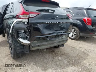 2024 Mitsubishi Eclipse Cross SE with VIN JA4ATWAA9RZ077782, listed as a IAAI auction lot 42136122 with 19,151 mi miles and . Bid and sale history available at DreamBid. Image 6.