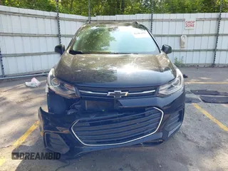 2020 Chevrolet Trax LT with VIN KL7CJPSB2LB350950, listed as a IAAI auction lot 42397672 with 94,276 mi miles and . Bid and sale history available at DreamBid. Image 13.