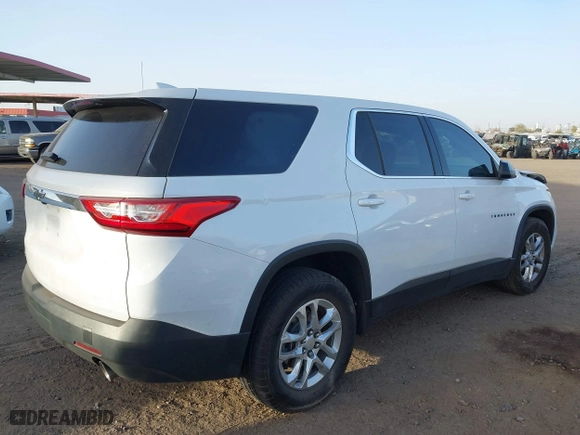2021 Chevrolet Traverse LS with VIN 1GNERFKW2MJ178385, listed as a IAAI auction lot 41560986 with 59,531 mi miles. Bid and sale history available at carsss.com. Image 4.